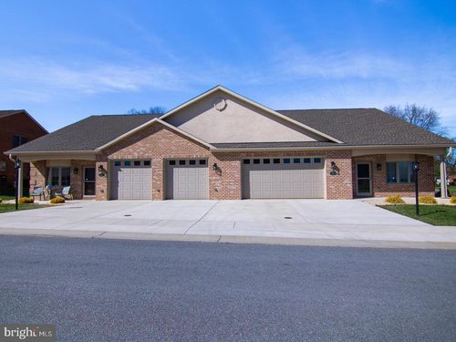 80-13430 Marquise Dr, HAGERSTOWN, MD, 21742-3689 | Card Image