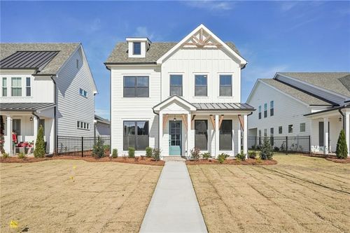 526 Pearl St, Cumming, GA, 30040-3167 | Card Image