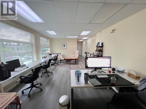 2f-101-3823 Henning Dr, Burnaby, BC, V5C6P3 | Card Image