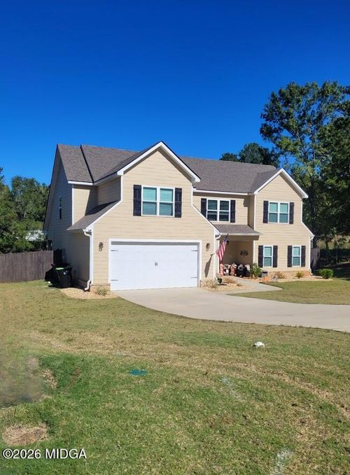 556 Shady Greens Dr, Macon, GA, 31211-6122 | Card Image