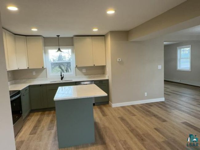 402 N Elba Ave, House other with 2 bedrooms, 1 bathrooms and null parking in Eveleth MN | Image 12