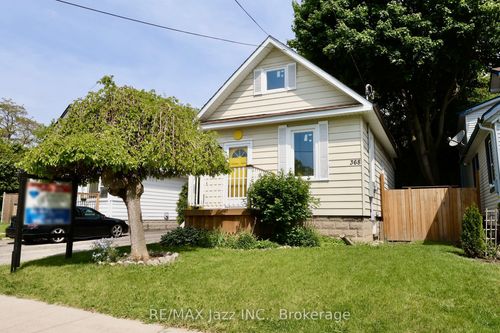 368 Buena Vista Ave, Oshawa, ON, L1J2M5 | Card Image