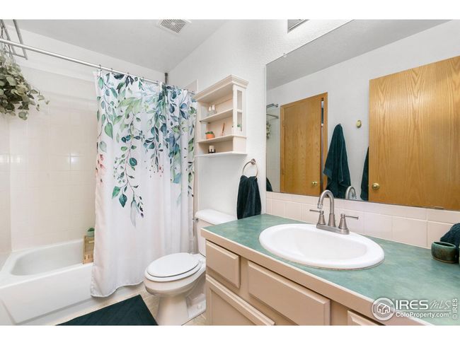 364 Audrey Dr, Townhouse with 4 bedrooms, 2 bathrooms and null parking in Loveland CO | Image 9