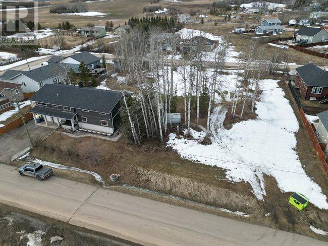 5304 Elevator Rd, House other with 5 bedrooms, 3 bathrooms and 2 parking in Pouce Coupe BC | Image 34