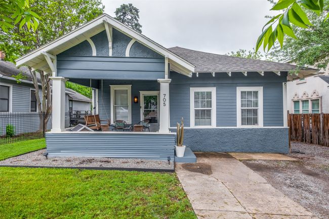 705 S Glasgow Dr, House other with 3 bedrooms, 2 bathrooms and null parking in Dallas TX | Image 20