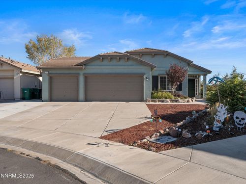 114 Red Oak Ct, Fernley, NV, 89408-7017 | Card Image