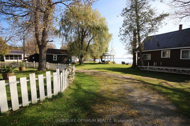 13613 Highway 60, Home with 0 bedrooms, 17 bathrooms and null parking in Golden Lake ON | Image 7