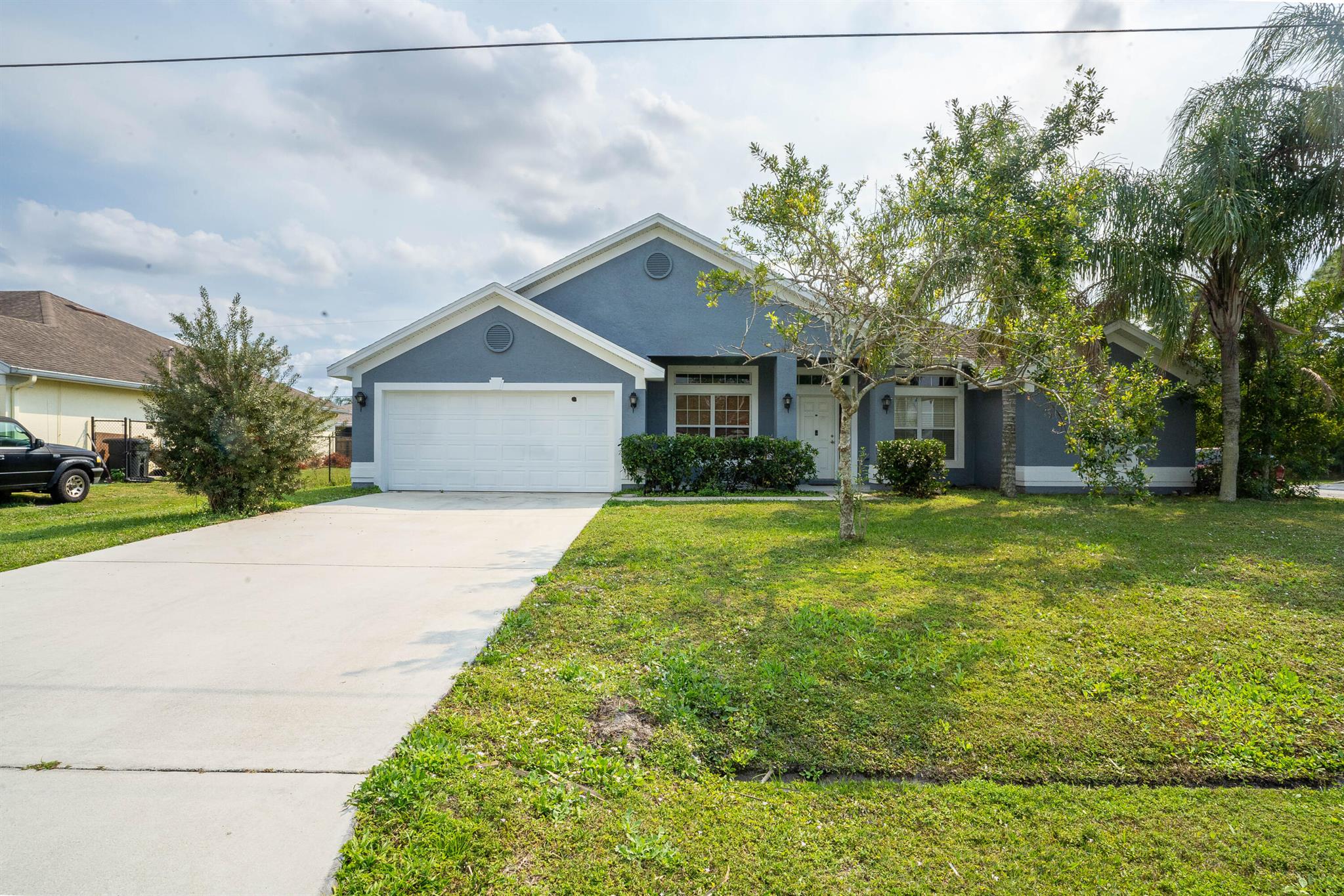 Thornhill Dr, Port Saint Lucie, FL 34984