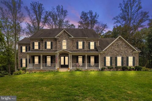 22011 Beaverdam Dr, Ashburn, VA, 20148-7348 | Card Image