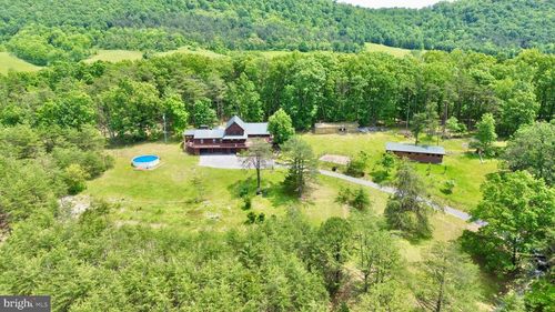 299 Valentine Acres Rd, Clearville, PA, 15535-8643 | Card Image