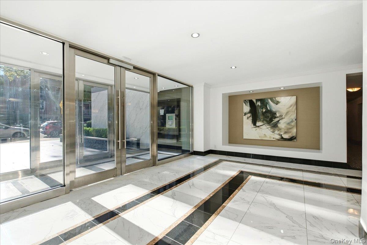 Residential in New York 4