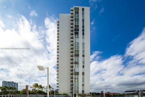 apt-1907-3625 N Country Club Dr, Aventura, FL, 33180-1761 | Card Image