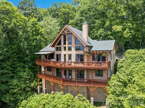 48 Hawks Lift Dr, Waynesville, NC, 28786-9146 | Card Image