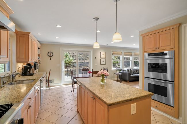 71 Valleywood Rd, House other with 4 bedrooms, 4 bathrooms and 2 parking in Cos Cob CT | Image 13