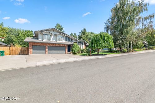 2126 Thomas Jefferson Dr, Reno, NV, 89509-3888 | Card Image