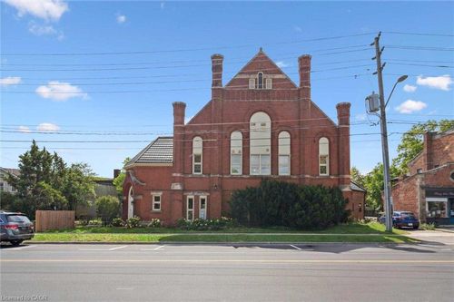 204-200 Woolwich St, Guelph, ON, N1H3V7 | Card Image