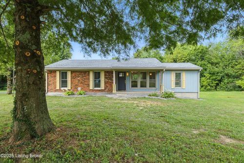 1832 Bass Cir, La Grange, KY, 40031-9410 | Card Image
