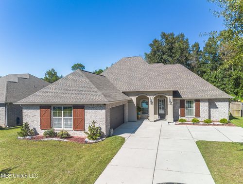 9166 Natures Trl, Biloxi, MS, 39532-9583 | Card Image