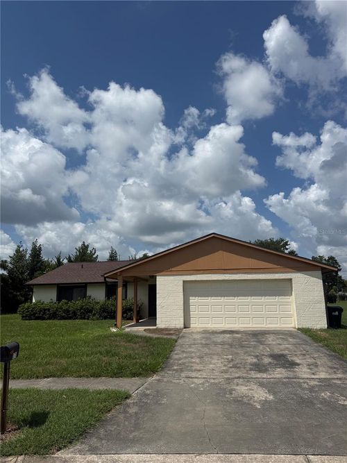 10719 Lazy Lake Dr, ORLANDO, FL, 32821-8813 | Card Image