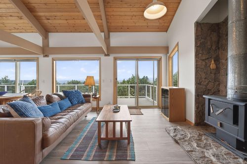 5524 Sw Boulder Ln, Culver, OR, 97734-9689 | Card Image