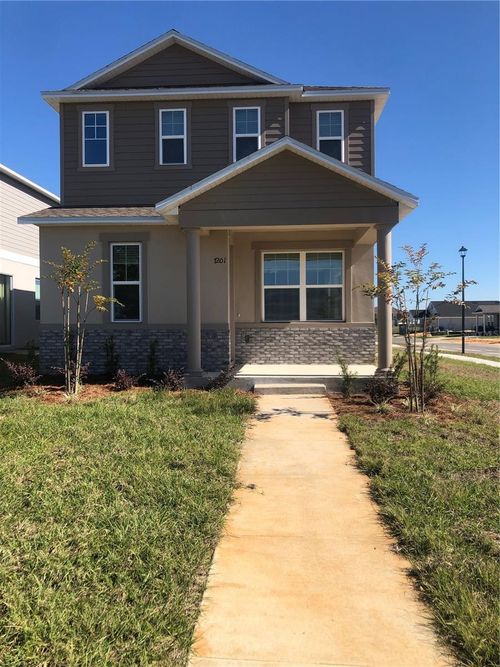 7200 Big Cedar Aly, Groveland, FL, 34736-7804 | Card Image