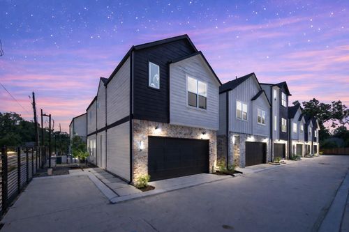 4752 Martin Hill St, Houston, TX, 77001 | Card Image