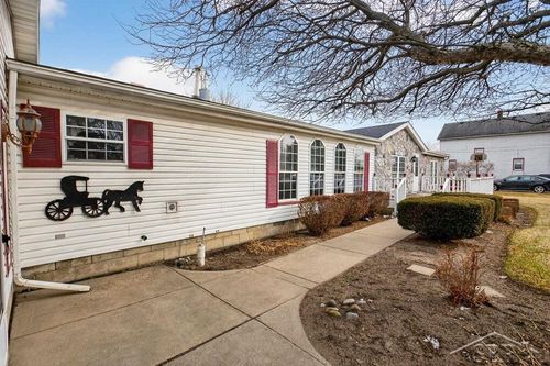 4085 2 Mile Rd, Bay City, MI, 48706-2337 | Card Image