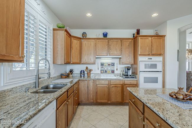 Kitchen from Family Room | Image 15