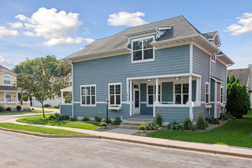 1612 Summit Hl, Eagan, MN, 55122-2294 | Card Image