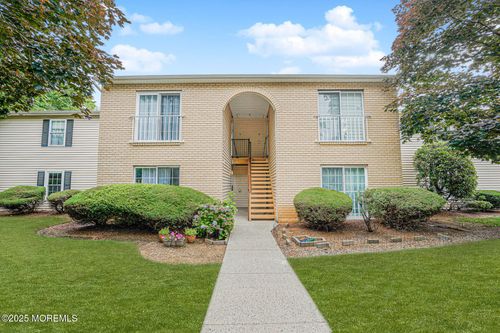 1-701 Zlotkin Cir, Freehold, NJ, 07728-4358 | Card Image