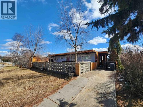 2189 Mcbride Cres, Prince George, BC, V2M1Z5 | Card Image