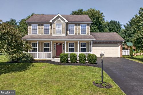 150 Martel Cir, DILLSBURG, PA, 17019-8717 | Card Image