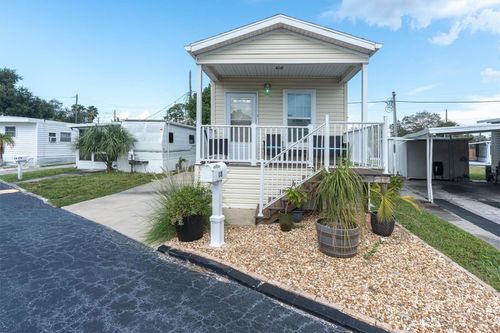 18-7801 34th Ave N, St Petersburg, FL, 33710-1144 | Card Image