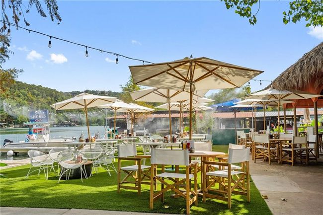 Ski Shores Lake Front Restaurant | Image 22