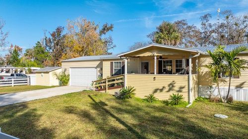 56320 Cherry Tree Rd, ASTOR, FL, 32102-3708 | Card Image