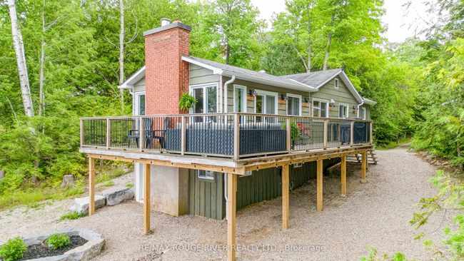 1039 W Cottage Dr, House other with 4 bedrooms, 2 bathrooms and 8 parking in Ompah ON | Image 5