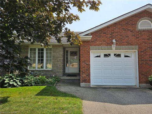 7-74 Wilson Ave, Delhi, ON, N4B3E7 | Card Image