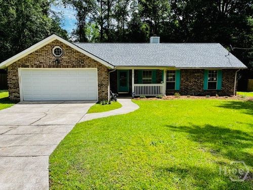 428 Floyd Cir, Hinesville, GA, 31313-5536 | Card Image