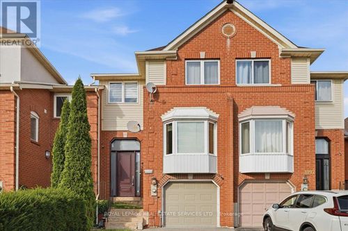 1199 Leewood Dr, Oakville, ON, L6M3B3 | Card Image