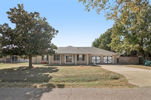10516 16th St, Yukon, OK, 73099-5015 | Card Image