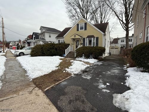 36 Kearney St, Lyndhurst, NJ, 07071-1010 | Card Image