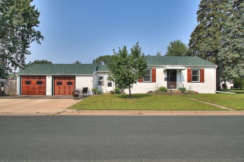 1621 8th Ave, Anoka, MN, 55303-2643 | Card Image