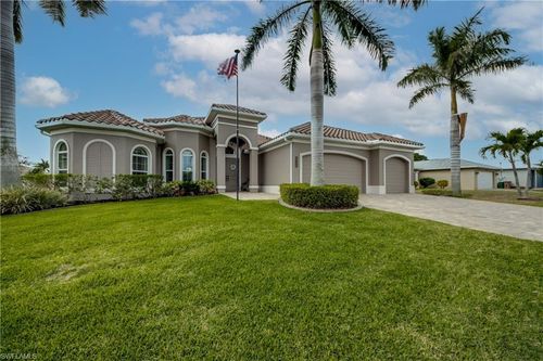 2736 Miracle Pkwy, Cape Coral, FL, 33914 | Card Image