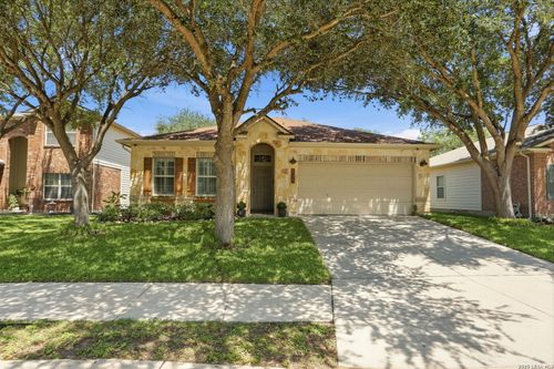 609 Silo St, Schertz, TX, 78154-1841 | Card Image