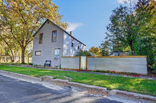 219 3rd Ave, Bovey, MN, 55709-2644 | Card Image