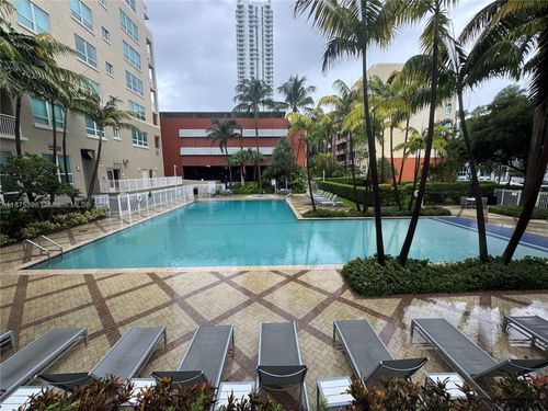 apt-126-2000 N Bayshore Dr, Miami, FL, 33137-5110 | Card Image