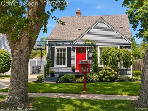 1246 West Blvd, Berkley, MI, 48072-2080 | Card Image