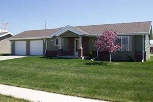 800 W 25th St, South Sioux City, NE, 68776-2906 | Card Image