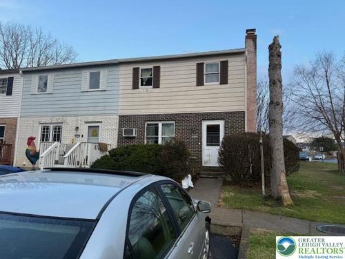 5622 Wedge Ln, ALLENTOWN, PA, 18106-9681 | Card Image