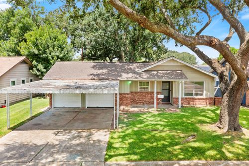 317 Ellen Dr, Deer Park, TX, 77536-3534 | Card Image